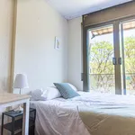 Rent 4 bedroom apartment in Barcelona