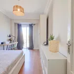 Rent a room of 140 m² in Lisboa