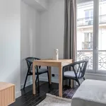 Rent 2 bedroom apartment of 46 m² in Paris