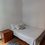 Alquilo 4 dormitorio apartamento de 105 m² en Madrid