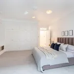 Rent 4 bedroom flat in London