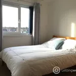 Rent 2 bedroom flat in Aberdeen City