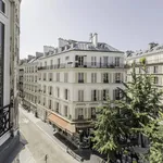 Rent 6 bedroom apartment of 175 m² in Paris