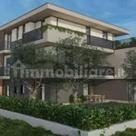 Rent 3 bedroom apartment of 120 m² in Lazise