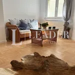 Rent 4 bedroom apartment of 180 m² in Bucuresti