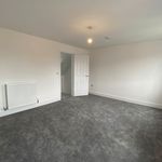 Rent 4 bedroom flat in East Midlands