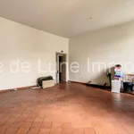 Appartement de 96 m² avec 2 chambre(s) en location à Nîmes