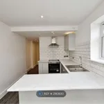 Rent 2 bedroom flat in Wales