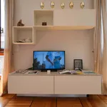 Rent 2 bedroom apartment of 60 m² in Milan