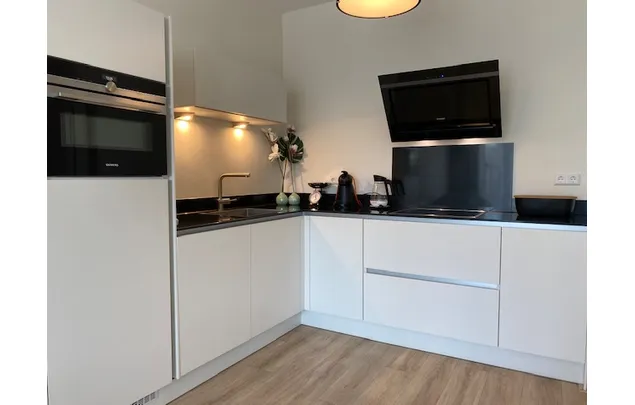 Huur 2 slaapkamer appartement van 96 m² in Amstelveen