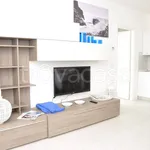 Rent 6 bedroom apartment of 84 m² in Venezia