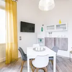 Rent 2 bedroom apartment of 80 m² in Florence