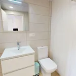 Alquilo 4 dormitorio apartamento de 80 m² en Alicante