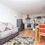 Rent 2 bedroom flat in Sheffield