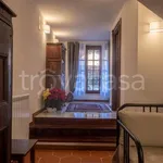 Rent 5 bedroom house of 200 m² in Roma