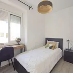 Rent a room in lisbon