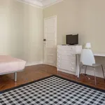 Rent a room in lisbon