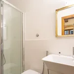 Rent 1 bedroom apartment of 45 m² in Florence