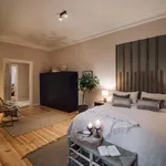 Miete 4 Schlafzimmer wohnung von 113 m² in Berlin