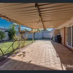 Rent 5 bedroom house in Huntingdale