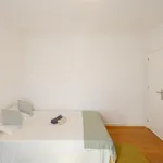 Rent 5 bedroom apartment in Lisbon