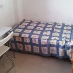 Rent 4 bedroom apartment in Seville