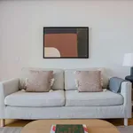 Rent 3 bedroom apartment of 100 m² in lisbon