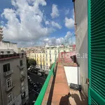 Affitto 3 camera appartamento di 101 m² in Naples