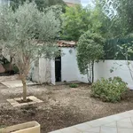 Rent 4 bedroom house of 91 m² in Aubagne