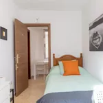 Rent 5 bedroom apartment in Valencia