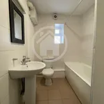 Rent 1 bedroom flat in Swansea