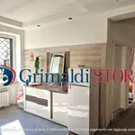 Rent 3 bedroom house of 66 m² in Naples