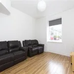 Rent 4 bedroom flat in Edinburgh  South