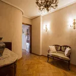 Rent a room of 150 m² in valencia