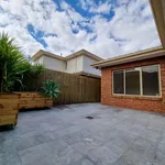 Rent 3 bedroom apartment in Melbourne