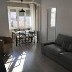 Rent 4 bedroom apartment in Barcelona