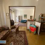 Rent 6 bedroom apartment of 200 m² in Palermo