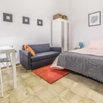 Rent 5 bedroom apartment in Valencia