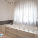 Rent 2 bedroom apartment of 75 m² in Milan