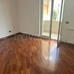 Affitto 5 camera appartamento di 130 m² in Milazzo