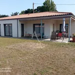 Rent 4 bedroom house of 137 m² in Challans