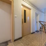 Miete 3 Schlafzimmer wohnung von 56 m² in Frankfurt