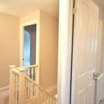 Rent 4 bedroom house in Kent