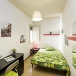 Rent 5 bedroom apartment in Barcelona