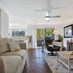 Rent 2 bedroom apartment in Broadbeach