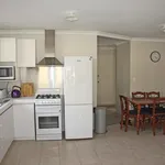 Rent 3 bedroom house in Bentley