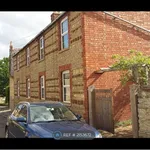 Rent 2 bedroom house in East Midlands