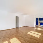 Miete 4 Schlafzimmer wohnung von 98 m² in La Chaux-de-Fonds