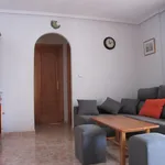 Alquilo 3 dormitorio casa de 90 m² en Alicante']