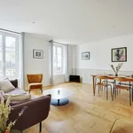 Appartement de 538 m² avec 1 chambre(s) en location à Paris